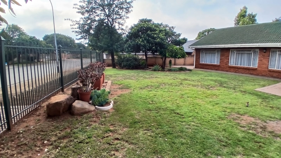3 Bedroom Property for Sale in Fichardt Park Free State